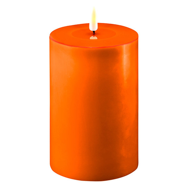 Deluxe HomeArt Led kaars 10 x 15  cm | Oranje | 3D vlam | Deluxe HomeArt  LDH00327 - 1